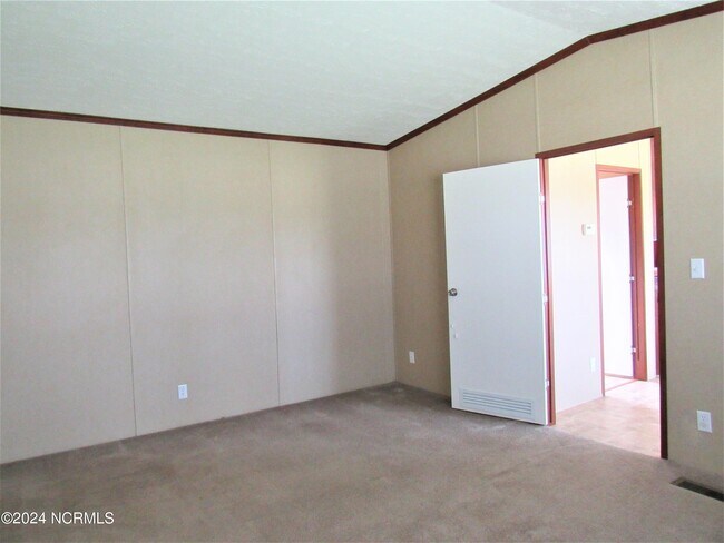 Building Photo - 900 NC-241