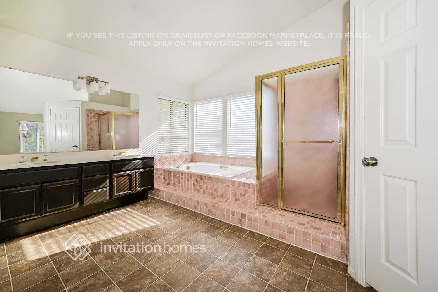 Building Photo - 3112 Fulham Ct