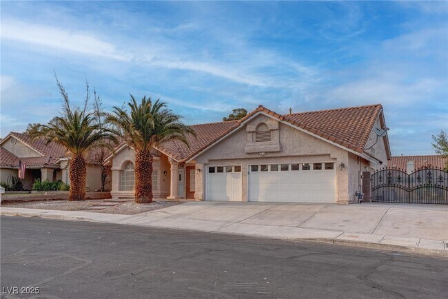 Building Photo - 8608 Highacre Dr