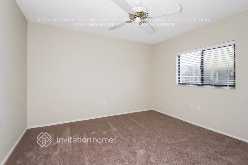 Building Photo - 7806 38th Ct E