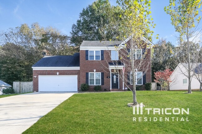 Building Photo - 701 Barbee Farm Dr