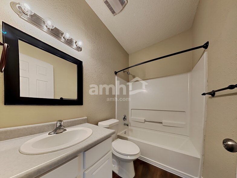 Building Photo - 12247 Inside Trail