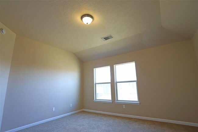 Building Photo - 18106 Sorrell Oaks Ln