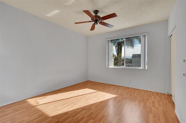 Building Photo - 50 Truman Dr