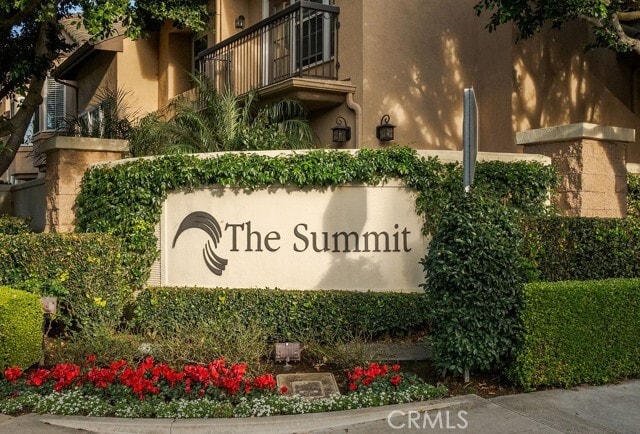 Building Photo - 17 Auvergne