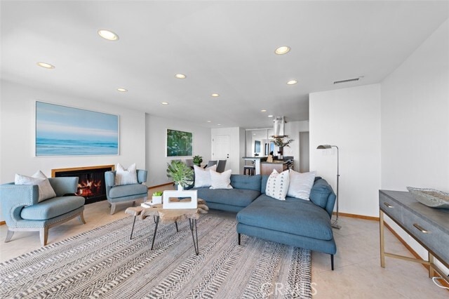 Building Photo - 150 Cleo St