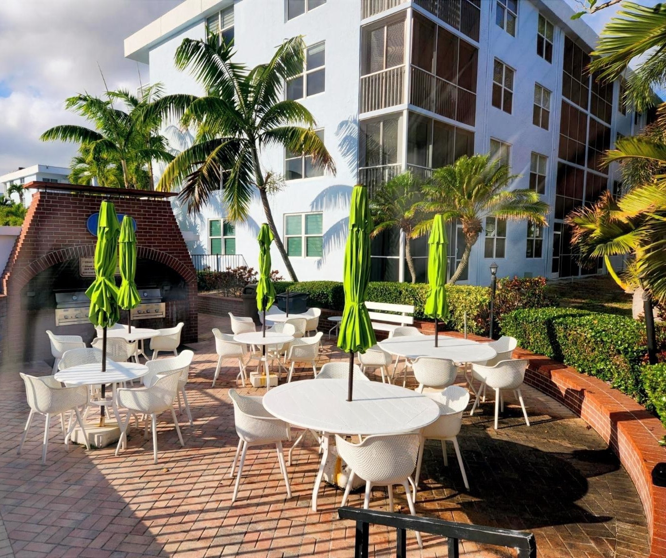 Building Photo - 2008 S Federal Hwy