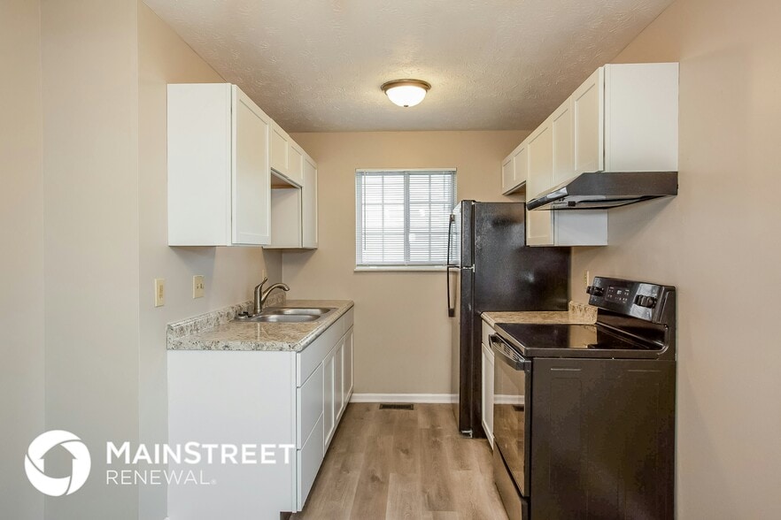 Building Photo - 4051 Luxembourg Cir W