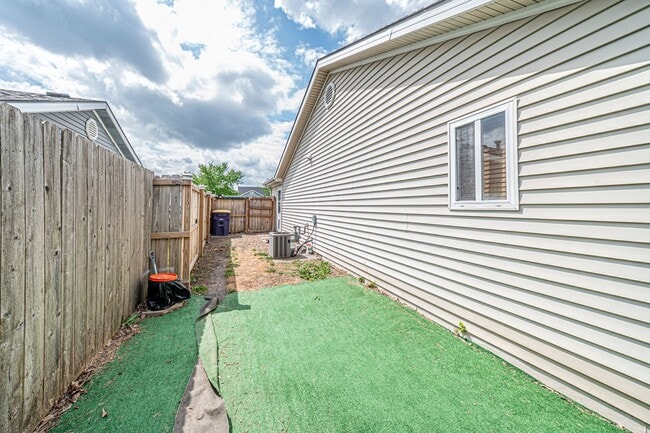 Building Photo - Please View 3D Virtual Walk-Through Before Scheduling a Showing