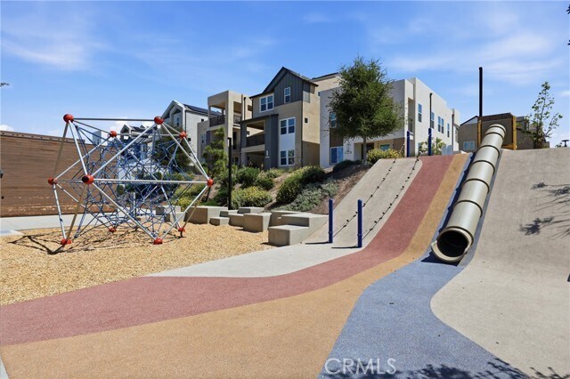 Building Photo - 158 Restore