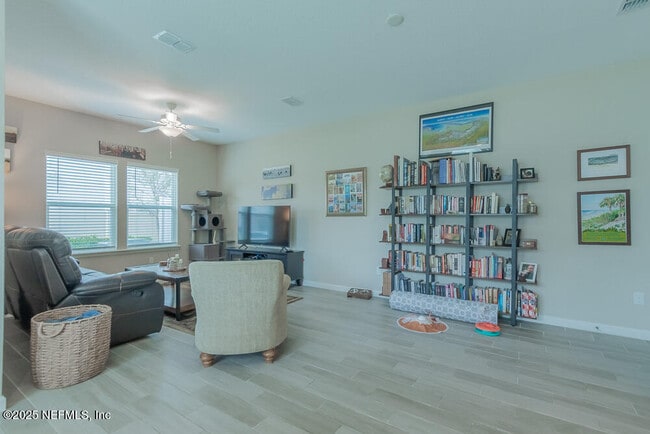 Building Photo - 1224 Beach Dune Dr