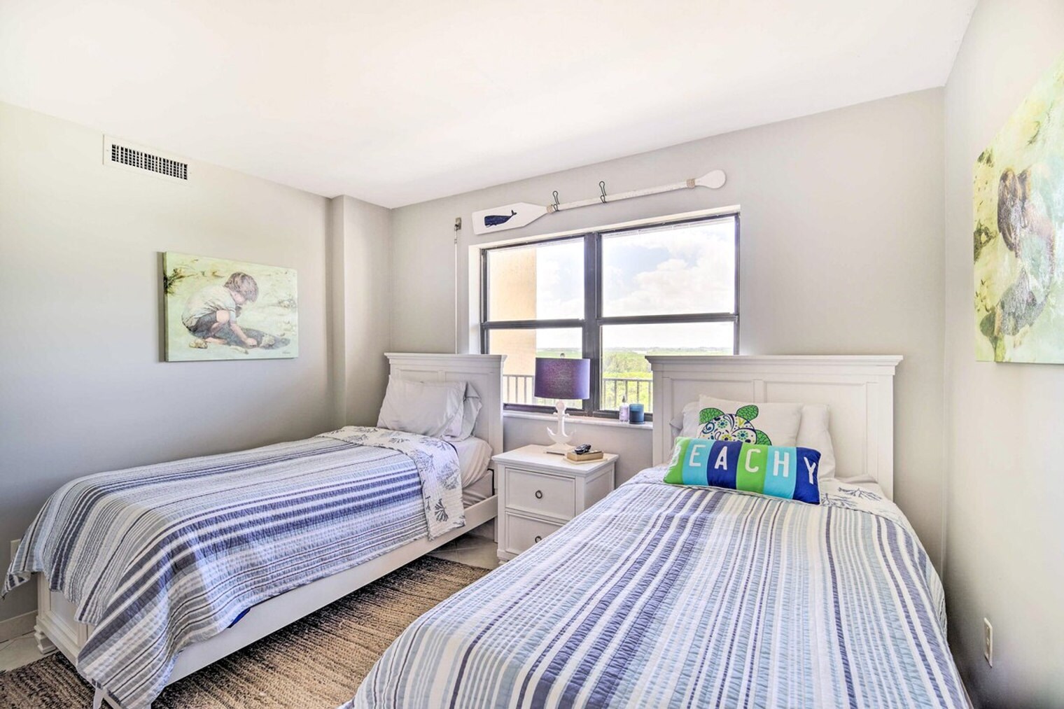 Building Photo - 4250 N Hwy A1A