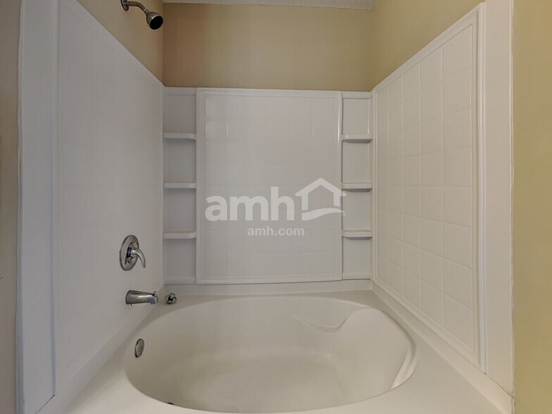 Building Photo - 5028 Bartley Way