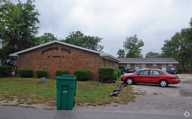 Building Photo - DOGWOOD APARTMENTS