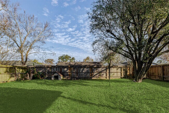 Building Photo - 7622 Williams St