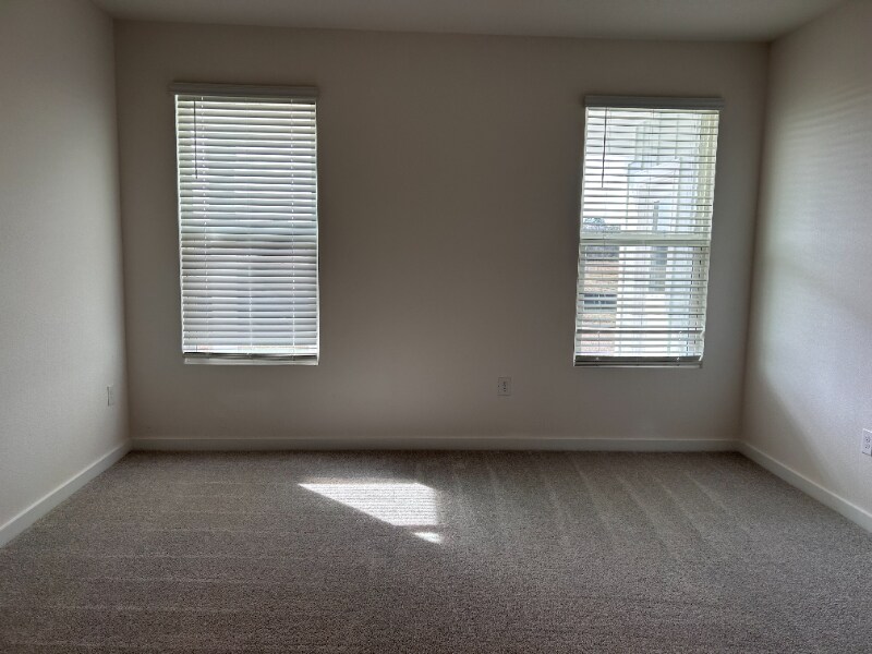 Building Photo - 3823 Casita Cir