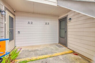 Building Photo - 3220 69th St