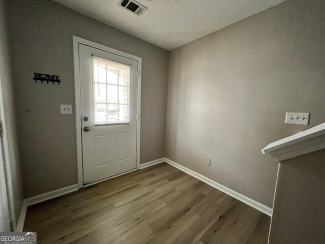 Building Photo - 6877 Slate Stone Way SE