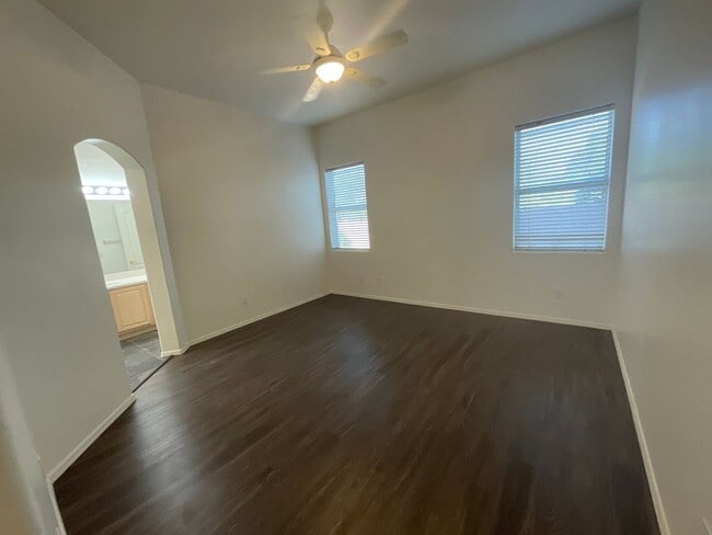 Building Photo - Great northeast location on cul-de-sac, 3 car garage