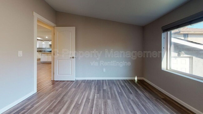 Building Photo - 419 Watson St