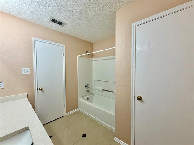 Building Photo - 7409 Cresswell Dr