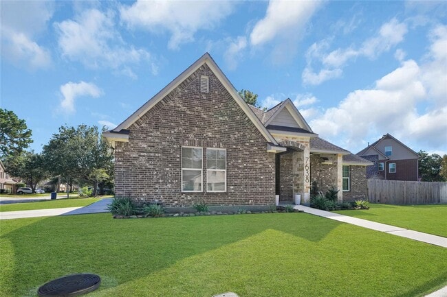 Building Photo - 7638 Bronze Trail Dr