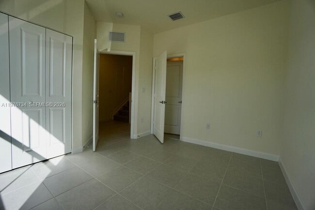 Building Photo - 3429 W 111th Pl