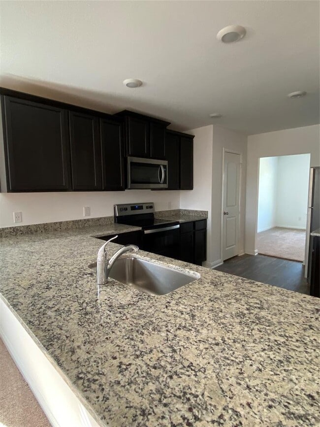Building Photo - 18308 Speculator Ln