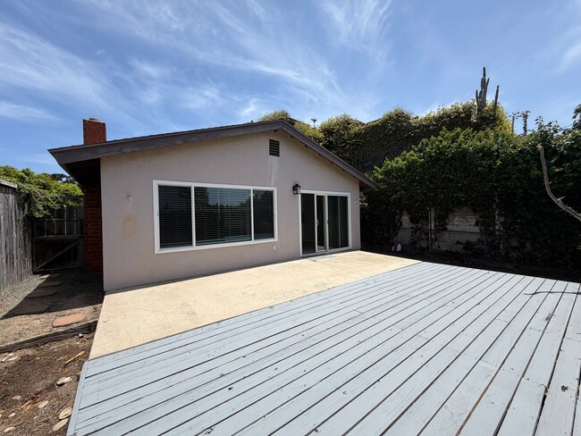 Building Photo - 13780 Nogales Dr
