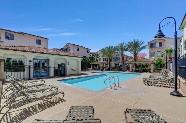 Building Photo - 158 Macintosh Way