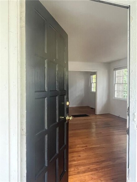 Building Photo - 1612 Tallulah St NW