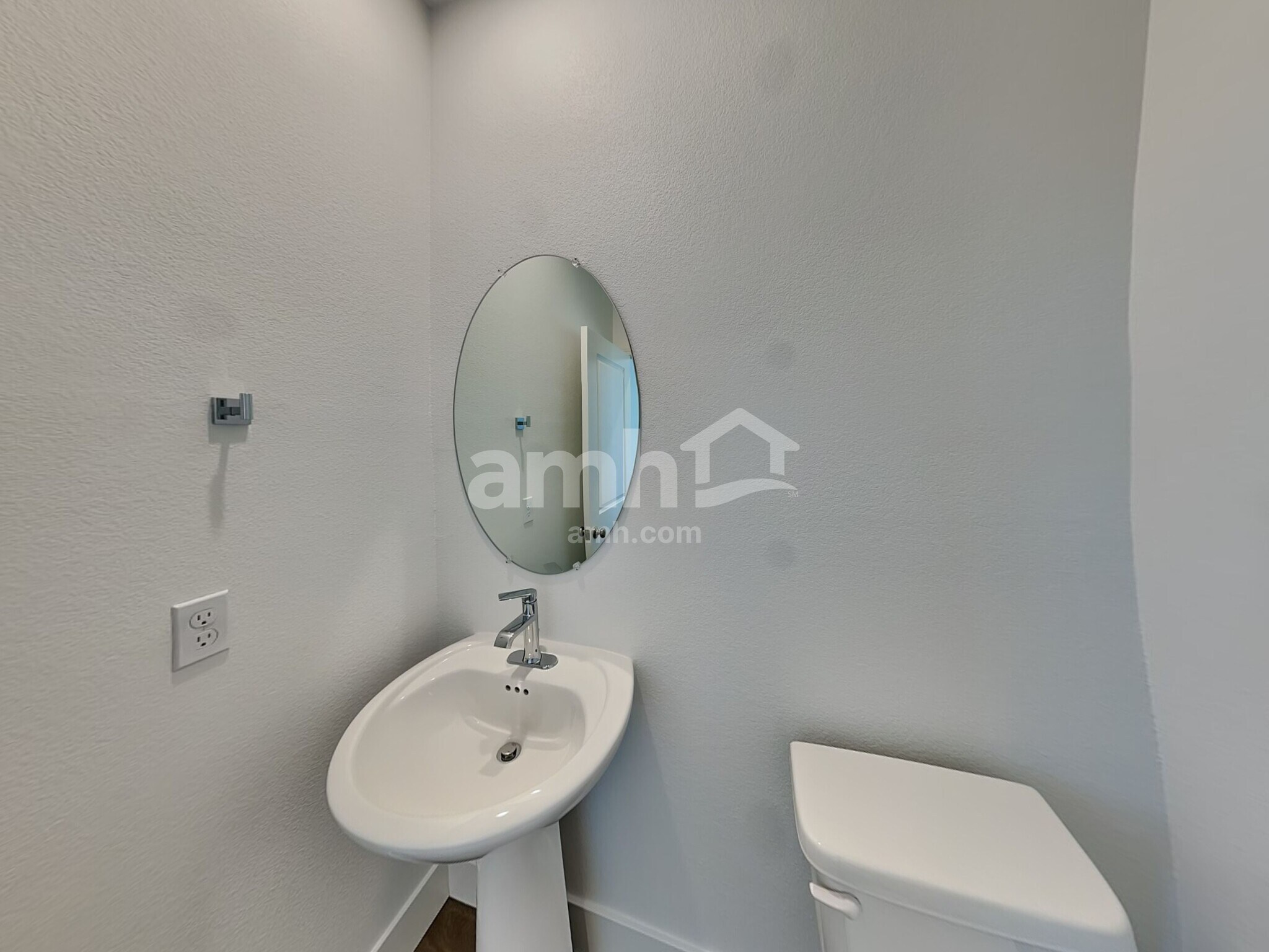 Building Photo - 5734 Las Vegas Crk St