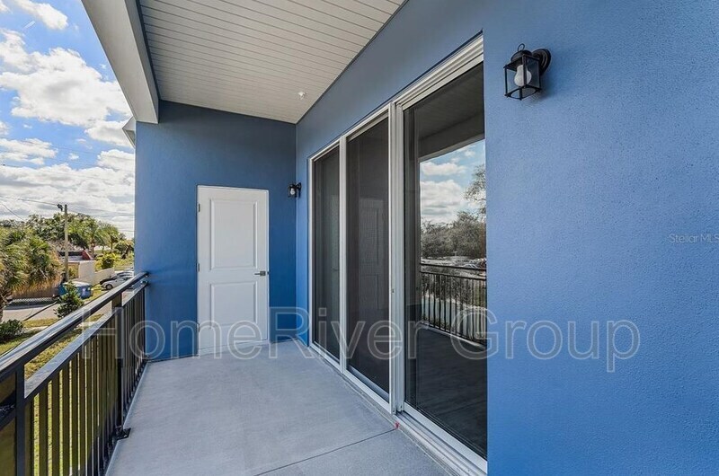 Building Photo - 5205 Eggleston Ave