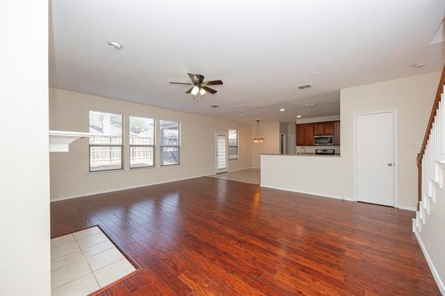 Building Photo - 5828 Pebble Ridge Dr