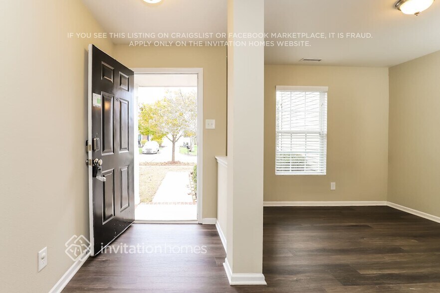 Building Photo - 791 Runningbrook Ln