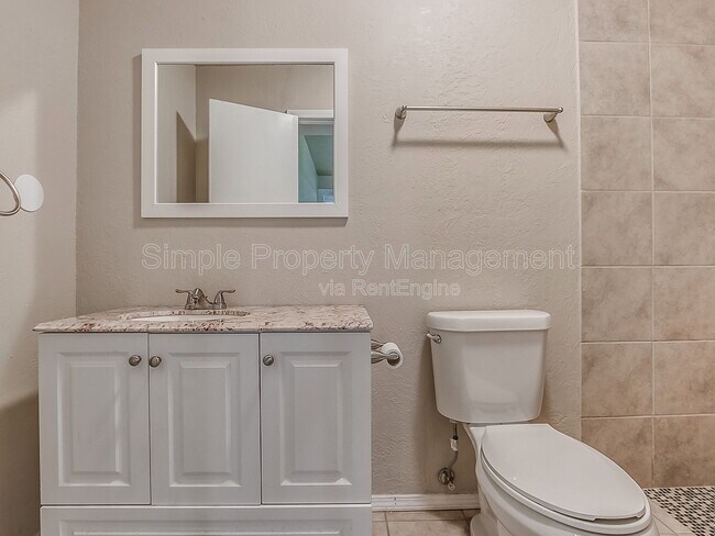 Building Photo - 10824 Admiral Dr