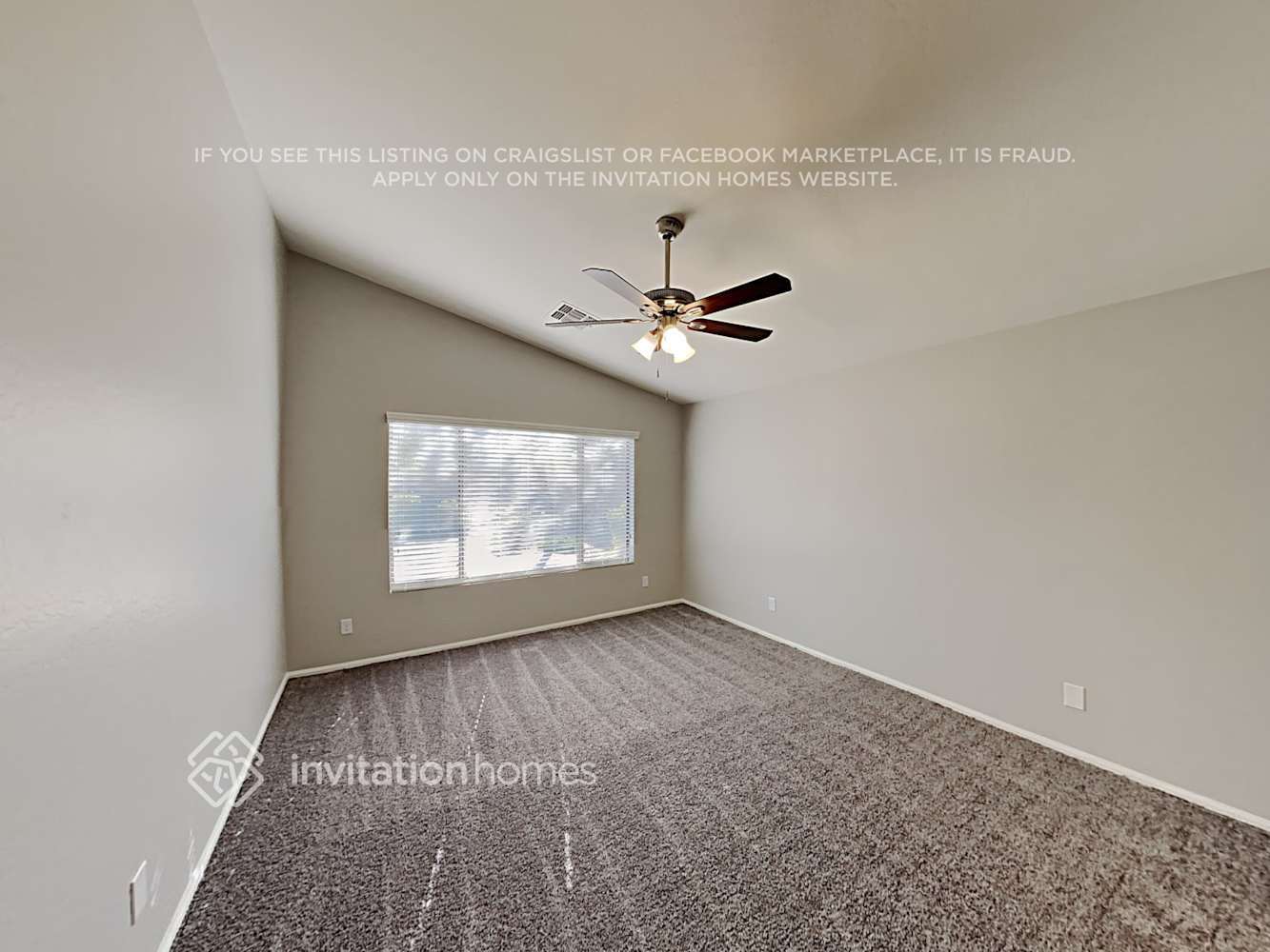 Building Photo - 13185 W Mauna Loa Ln