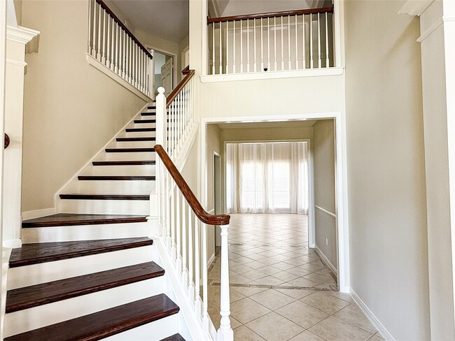 Building Photo - 1411 Flanders Field Ln