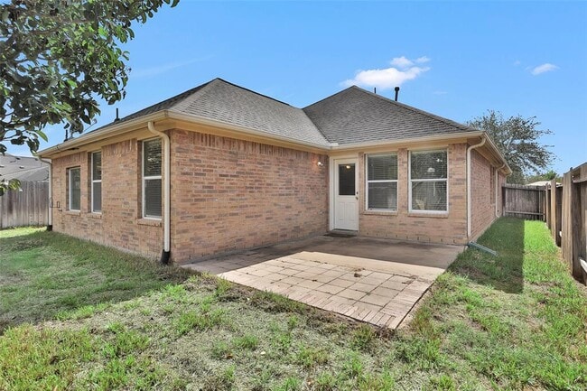 Building Photo - 28234 Sweet Oak Ln