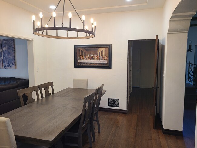 Building Photo - 359 Heather Heights Ct