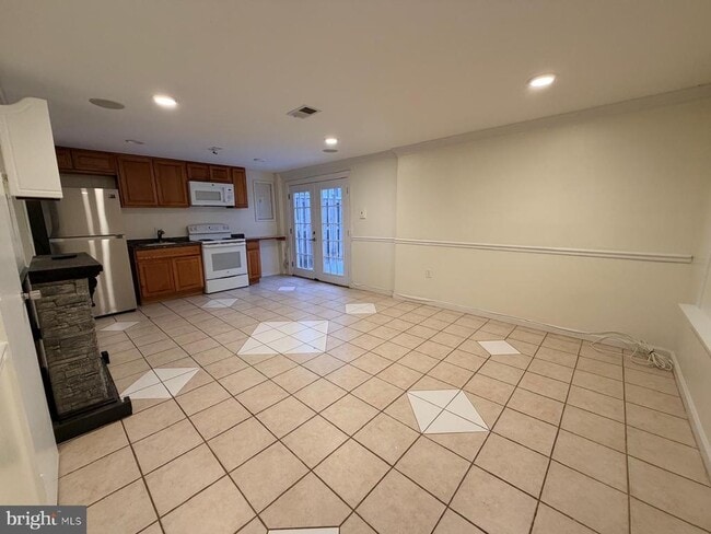 Building Photo - 9504 Covington Pl