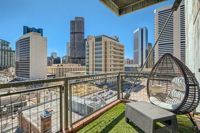 Building Photo - 2020 Arapahoe St