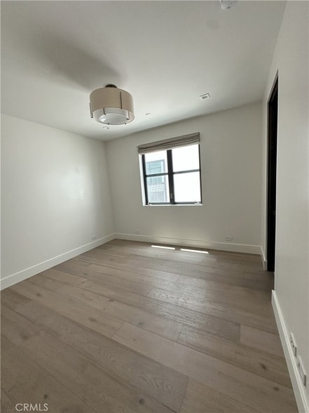 Building Photo - 230 2nd St