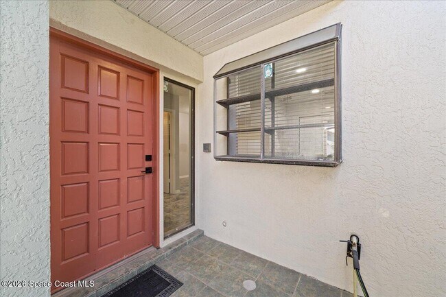 Building Photo - 1251 Beachside Ln