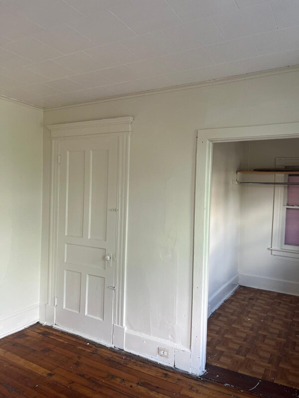 Primary Photo - 45 Welton St