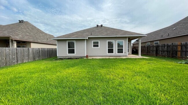 Building Photo - 8113 Northgate Lp