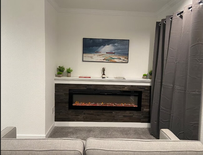 Building Photo - Fully furnished, new construction 4bed/3.5 bath house