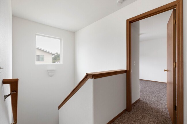Building Photo - 0851-1414 NW Elwha St