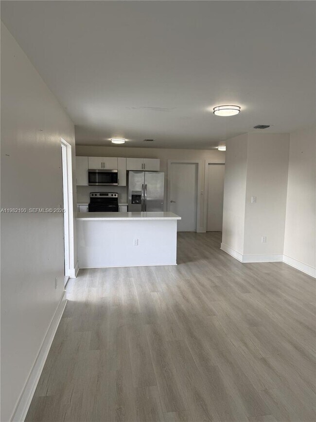 Building Photo - 10384 SW 173rd St