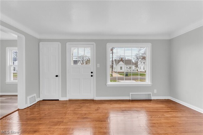 Building Photo - 20550 Wilmore Ave